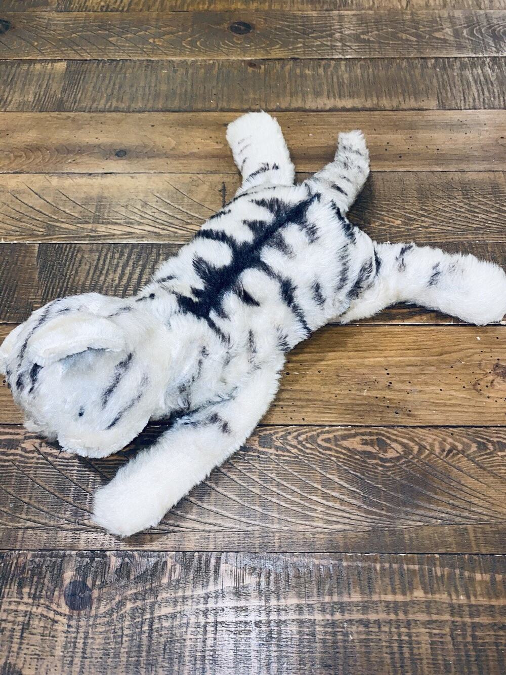 Vintage Mohair Steiff Cat Tiger Stripe Sleeping Laying Down NO Button 1950’s